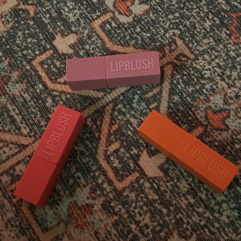 Lip Blush Creamy Lip & Cheek Stain- no box
